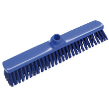 Der GROßRAUMBESEN 400x60x50mm von Haug Bürsten KG ist ein blauer Besenkopf mit steifen Borsten und einem zentralen Stutzen, ideal für die Reinigung großer Flächen. Der rechteckige Besen ist vor einem weißen Hintergrund abgebildet.