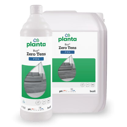 Dwa opakowania bezbarwnego uniwersalnego środka czyszczącego Buz® Zero Tens firmy BUZIL-WERK Wagner GmbH & Co. KG pokazane - butelka 1-litrowa i większy kanister, oba z zielono-białymi etykietami przedstawiającymi czysty salon.