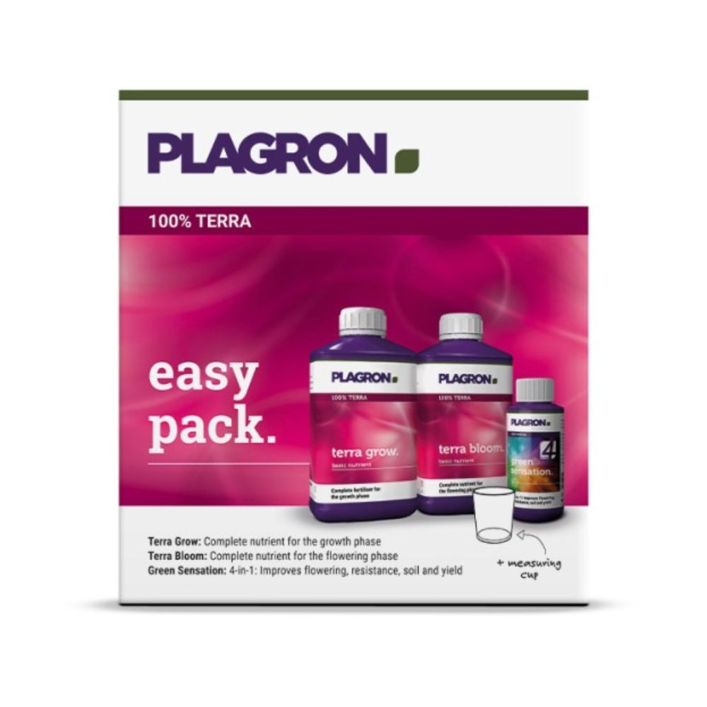 Plagron Easy Pack Terra firmy Bertels B.V. zawiera 100% mineralny nawóz w butelkach „Terra Grow”, „Terra Bloom” i „Green Sensation”. Miarka jest również dołączona do zestawu i obiecuje poprawę kwitnienia, odporności, zdrowia gleby i zwiększenie plonów.