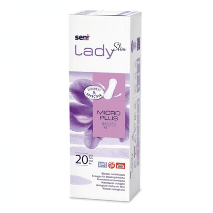 Prostokątne pudełko Seni Lady Slim Micro Plus Wkładki od TZMO Deutschland GmbH w kolorze fioletowym i białym zawiera 20 wkładek i podkreśla najważniejsze funkcje – idealne dla nietrzymania moczu w kroplach.