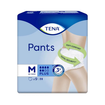 Obraz opakowania majtek TENA Pants Plus ConfioFit od TENA - Essity Germany GmbH, średni rozmiar 80-110 cm, z chłonnością Plus. Opakowanie przedstawia osobę noszącą majtki i podkreśla „Miękki Komfort” oraz „Całkowite Bezpieczeństwo” dla skutecznej ochrony przed nietrzymaniem moczu. Zawiera 9 sztuk.