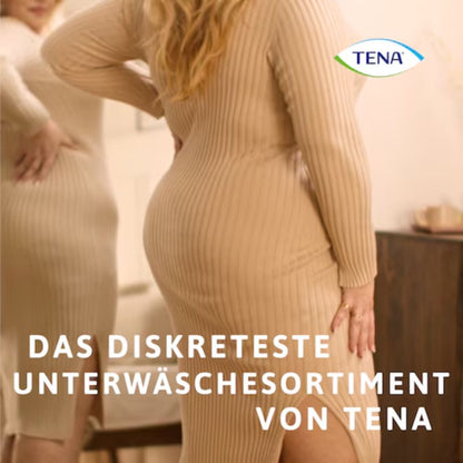 Eine Person in einem taillierten beigen Kleid steht mit dem Rücken zur Kamera. Das TENA-Logo erscheint oben rechts. Der deutsche Text darunter lautet: "TENA Silhouette Plus Creme Inkontinenzslips - das diskreteste Sortiment von TENA - Essity Germany GmbH.