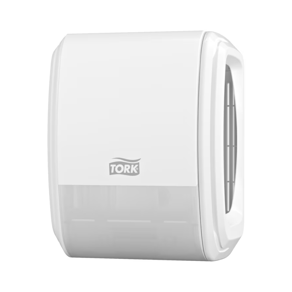 Prezentujemy dozownik ręczników papierowych Tork 256010 od Essity Professional Hygiene Germany GmbH. To urządzenie montowane na ścianie ma białą zewnętrzną część z przezroczystym dolnym odcinkiem dla szybkiego dostępu do ręczników papierowych, uzupełnione o wyraźnie widoczne logo TORK z przodu. Zaprojektowane, aby poprawić Twoje doświadczenie w pomieszczeniu dzięki swojej minimalistycznej i funkcjonalnej estetyce.