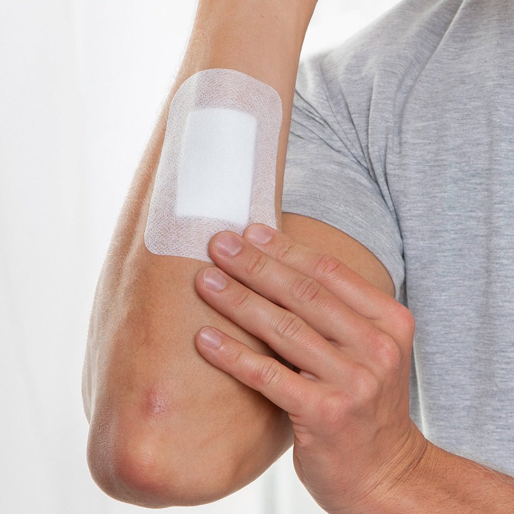 Plaster Leukoplast Leukomed, sterylny opatrunek z włókniny