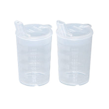 Kubek melinip Schnabelbecher ECO od Helmut Schwarz GmbH składa się z dwóch przezroczystych miar z pokrywką zatrzaskową, z wyraźnymi oznaczeniami ml od 25 ml do 200 ml i 4 mm dzióbkiem do nalewania; idealny do precyzyjnego użycia w szpitalach lub gabinetach lekarskich. Dostarczany w opakowaniu po 10 sztuk.